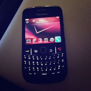 Blackberry Curve