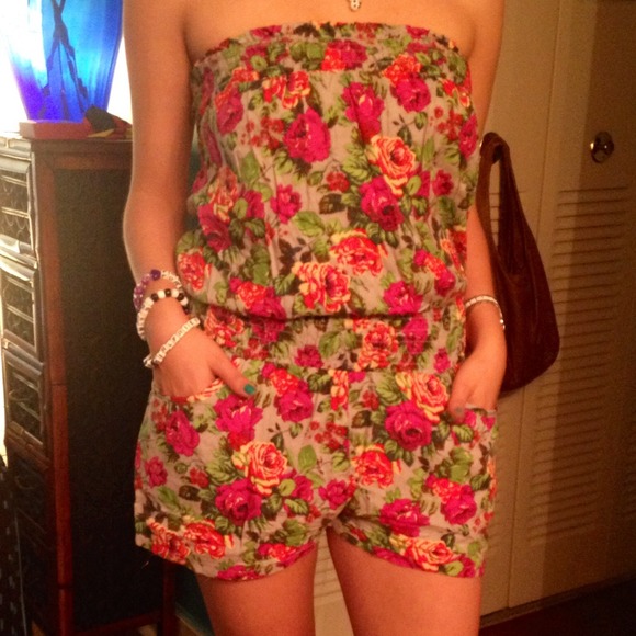 Floral romper!