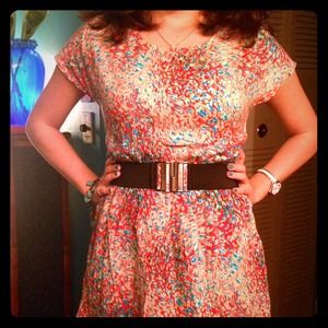 Small forever twenty one lava print dress