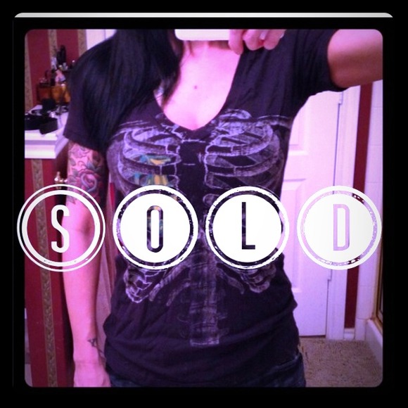 Rib Cage V Neck Tee