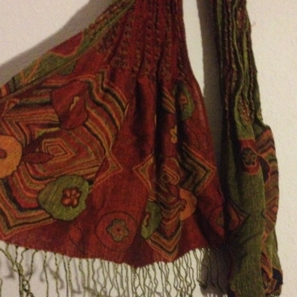 Reversible Rust Fringe Scarf - Picture 2 of 2