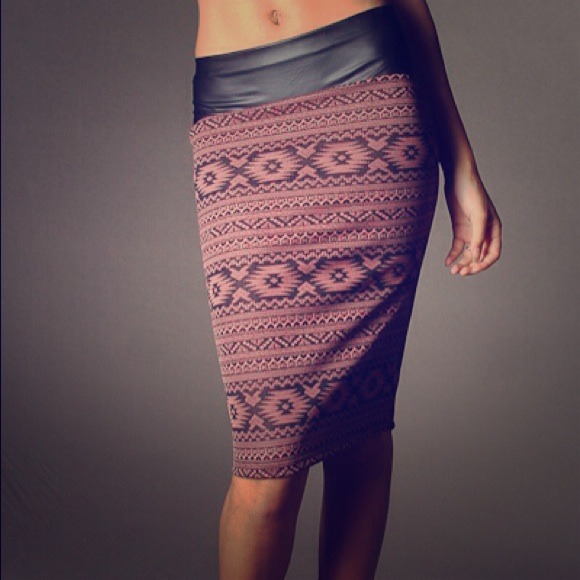 Luxe Lizzie's Boutique Dresses & Skirts - Native Print Vegan Leather Midi Skirt