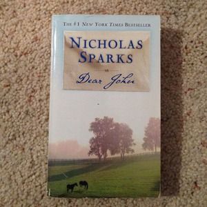 Dear John - Nicholas Sparks (Romance Novel Book)