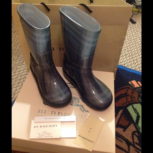 Kids boys or girls children burberry rain boots