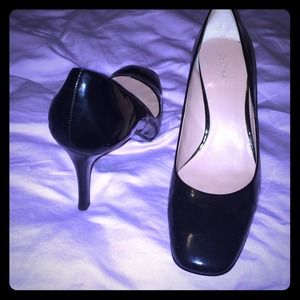 Calvin Klein black pumps