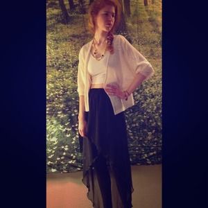 Ivory Mid-Sleeved Open Shawl 🐚 Reduced!