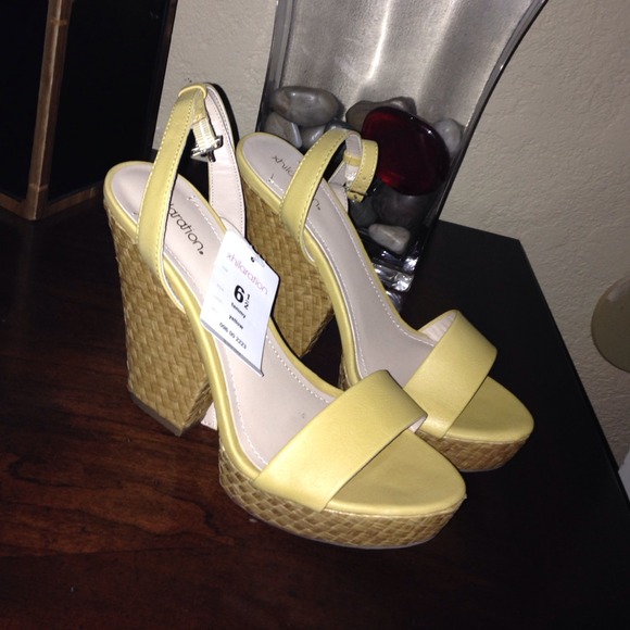 🌼🍄Women's Sandals🍄🌼