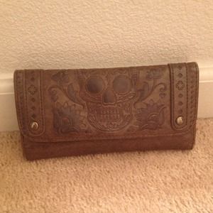 Loungefly wallet