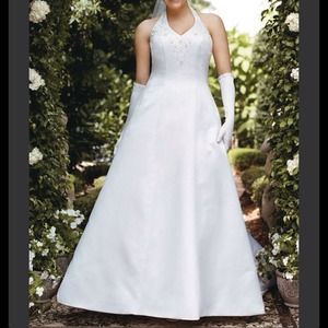 300.00 beautiful wedding dress.
