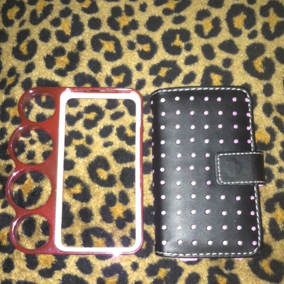 iPhone 4 cases - Picture 4 of 4