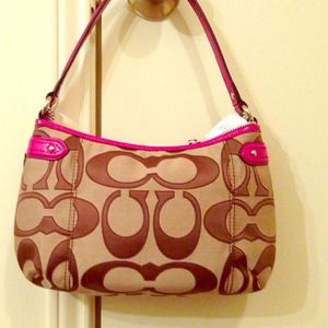 Coach khaki handbag with magnets trim