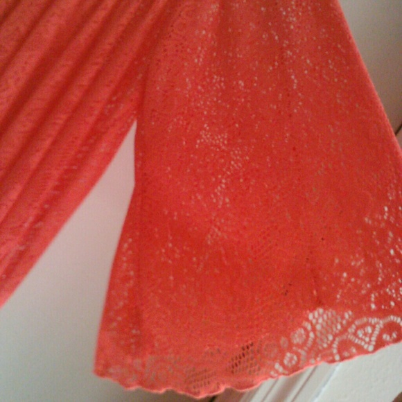Tangerine lace top - Picture 2 of 2