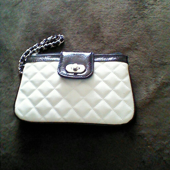 Wrist bag - Picture 1 of 1