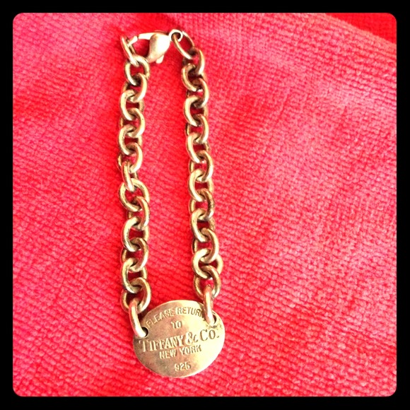 AUTHENTIC. Tiffany & Co. New York bracelet