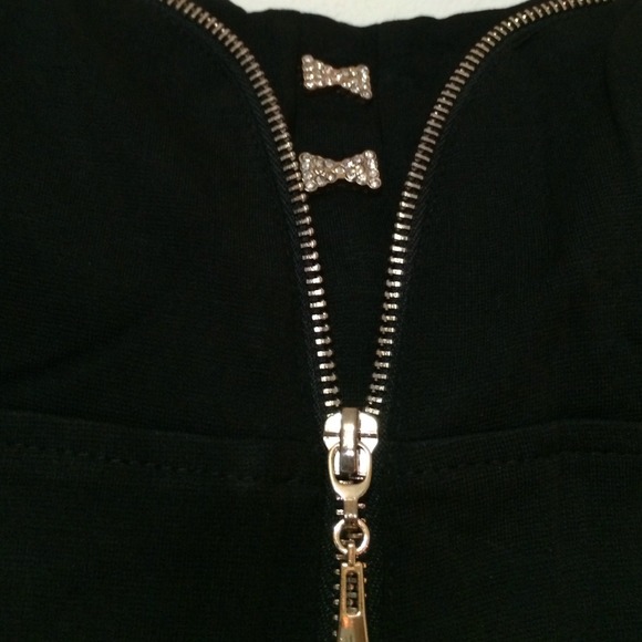 Black strapless zipper/rhinestone mini - Picture 2 of 4