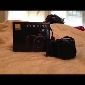 NIKON COOLPIX L105