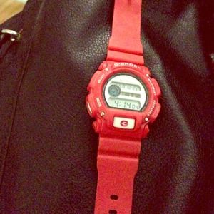G-Shock Watch Great Condition Red
