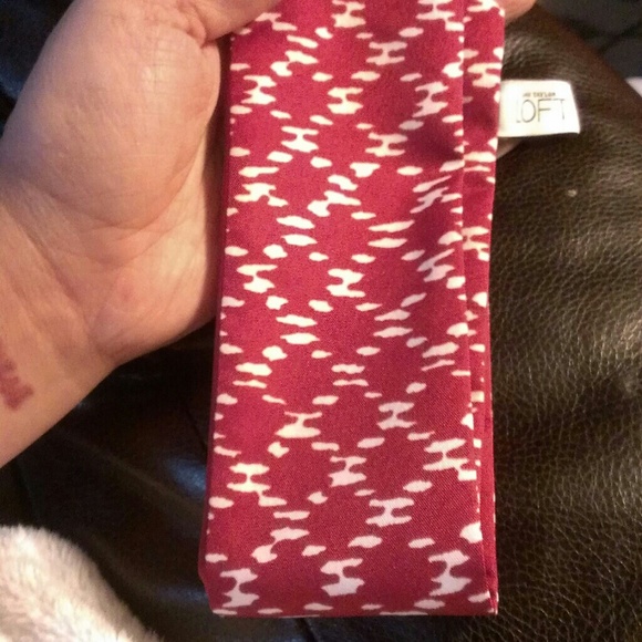 Ann Taylor Accessories - GIFTED