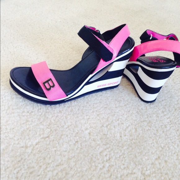 sports wedge sandals