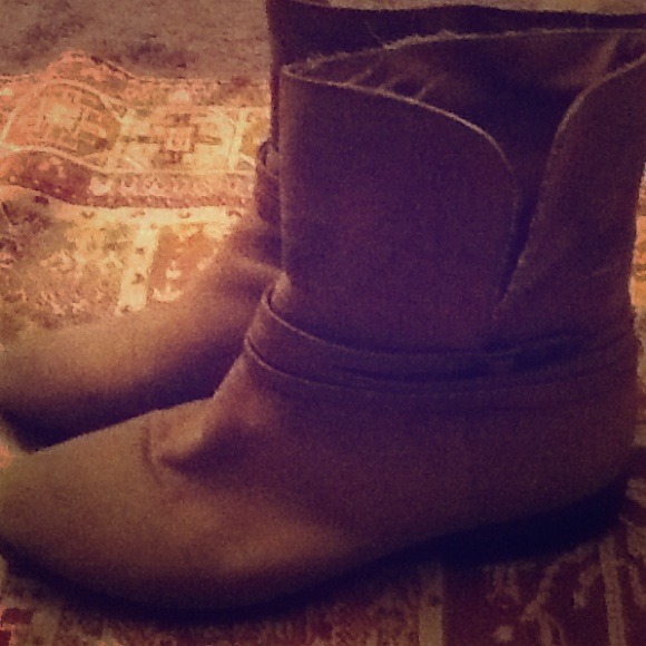 Brown boots