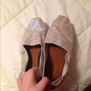 sparkle toms