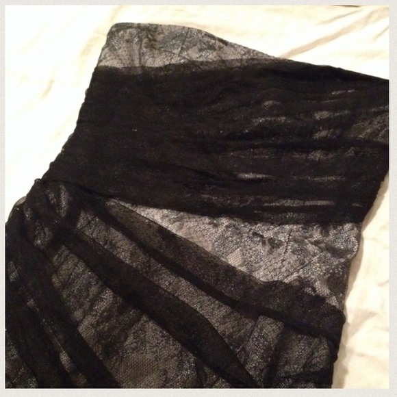 ⭐️REDUCED⭐️A|X Armani Exchange Lace Metalic Dress - Picture 4 of 4