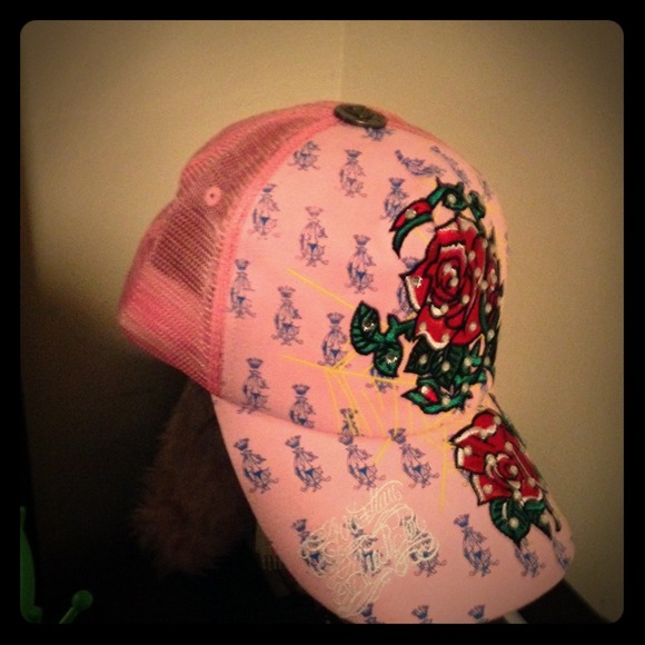 Genuine rare Ed Hardy pretty in pink trucker hat
