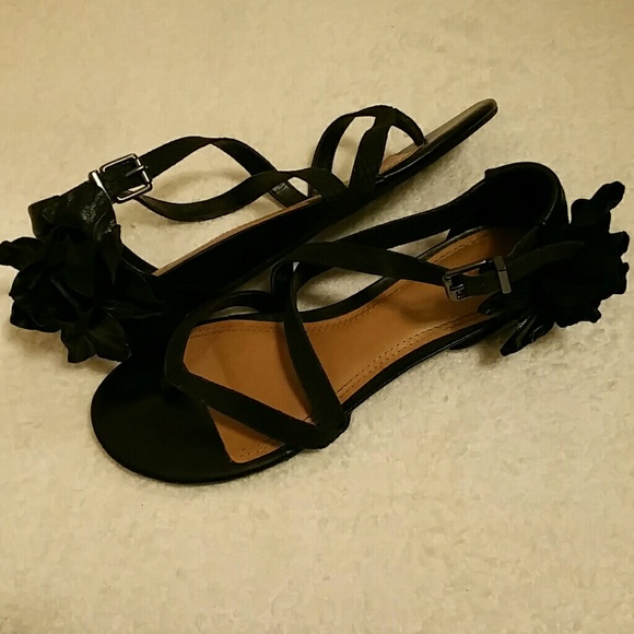 Black sandals