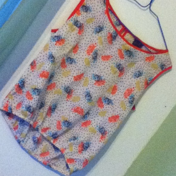 Sleeveless Coral Top