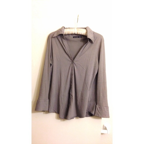 🆕💕Gray Button-up/Cardigan