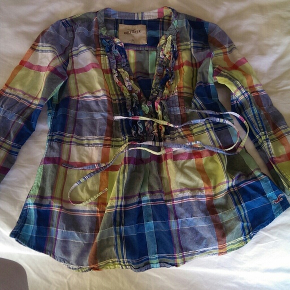 Hollister ruffled v-neck plaid shirt
