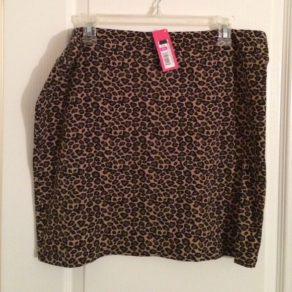 Bundle 🚫 Mini Pencil Skirt& Spiked Booties