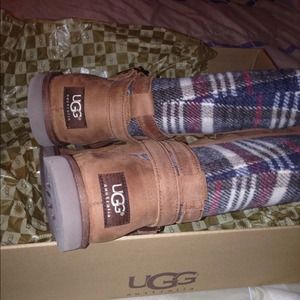 **REDUCED** Ladies UGG Boots Size 10