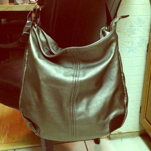 Leather bag, 15'x15'