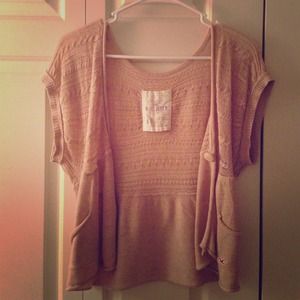 Short sleeve cardigan