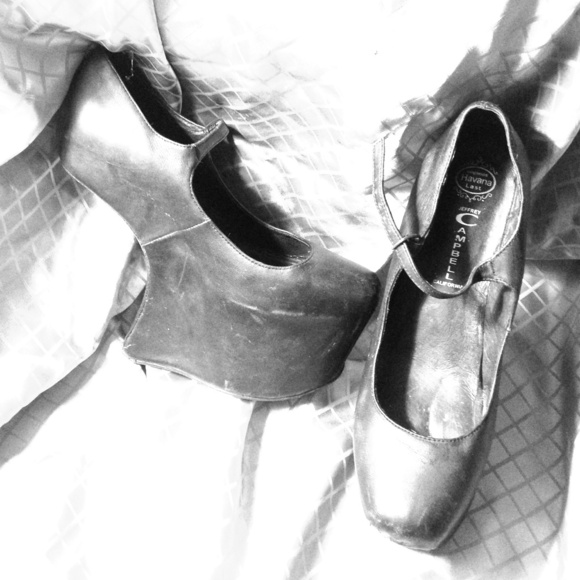 Jeffery Campbell's Famous "No Heel" 😱