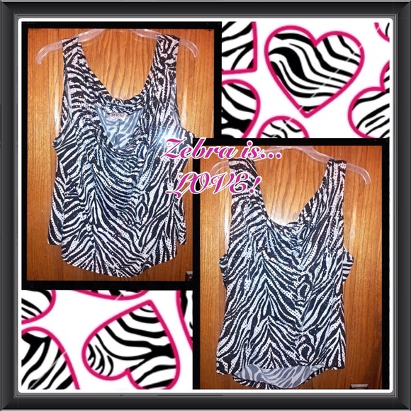 🚫SOLD🚫💖Zebra is.....Love! Dress top💖 - Picture 2 of 3