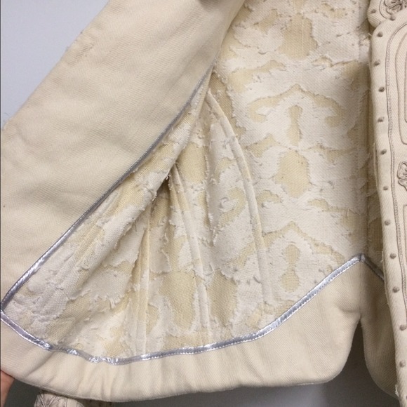 Jacket - Picture 4 of 4