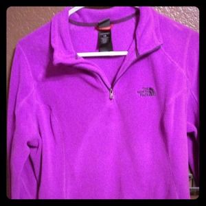 North face pullover