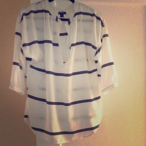 Old navy black and white stripe blouse
