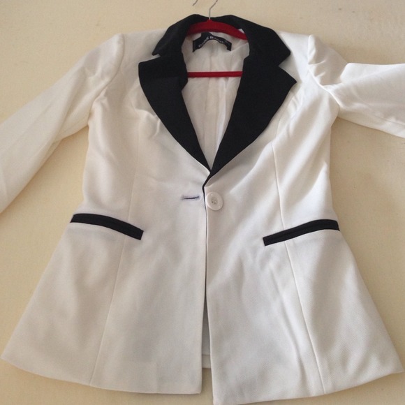 RESERVED NWT Zara style blazer work jacket