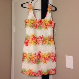 Foral bobycon mini dress