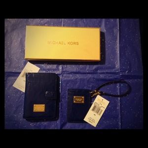 Michael Kors Passport & ID Holder