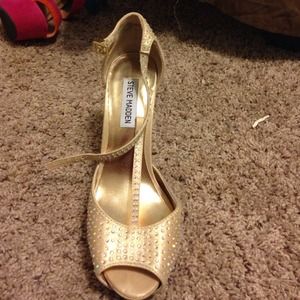 Steve Madden heels