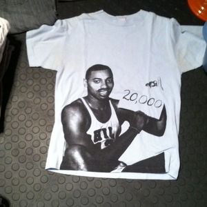 Will chamberlain Tee 20,000