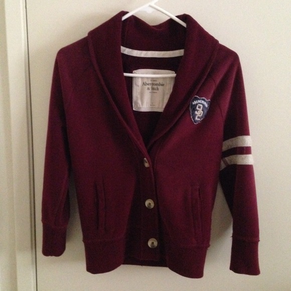 🌻SOLD🌻Abercrombie & Fitch Burgundy Blazer