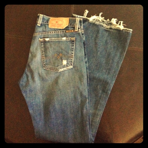 Lucky brand "sweet n low" distressed jeans! NWOT.