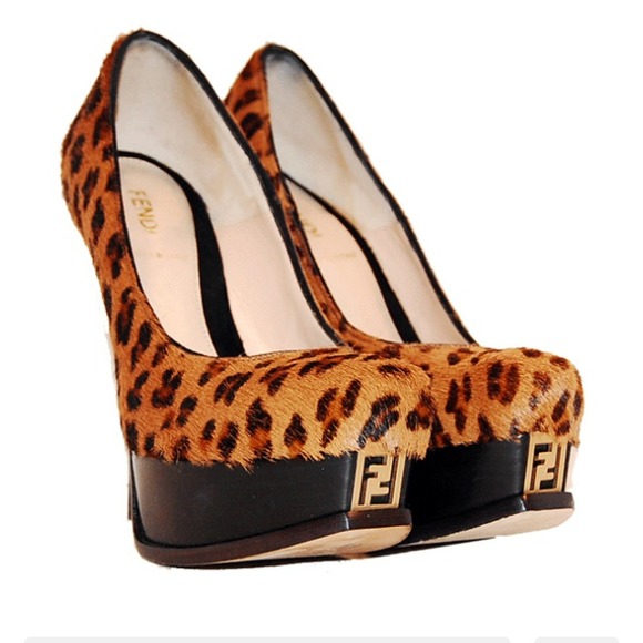 🚫SOLD🚫 Fendi leopard calf hair platform pumps