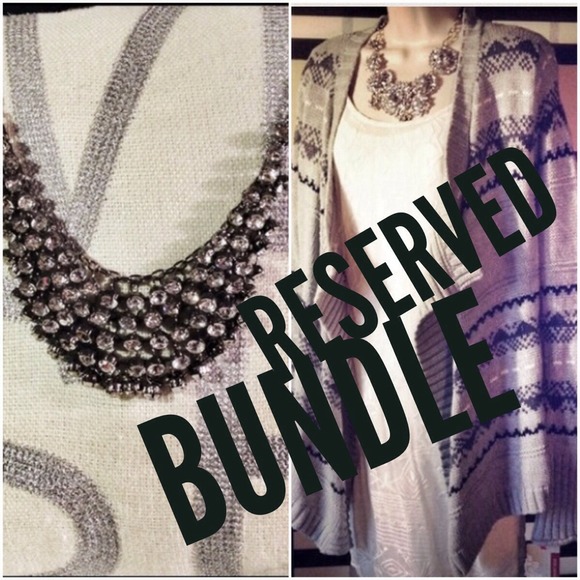 Merona Sweaters - BUNDLE. Sweater and necklace.
