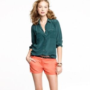 😘 J crew chino shorts